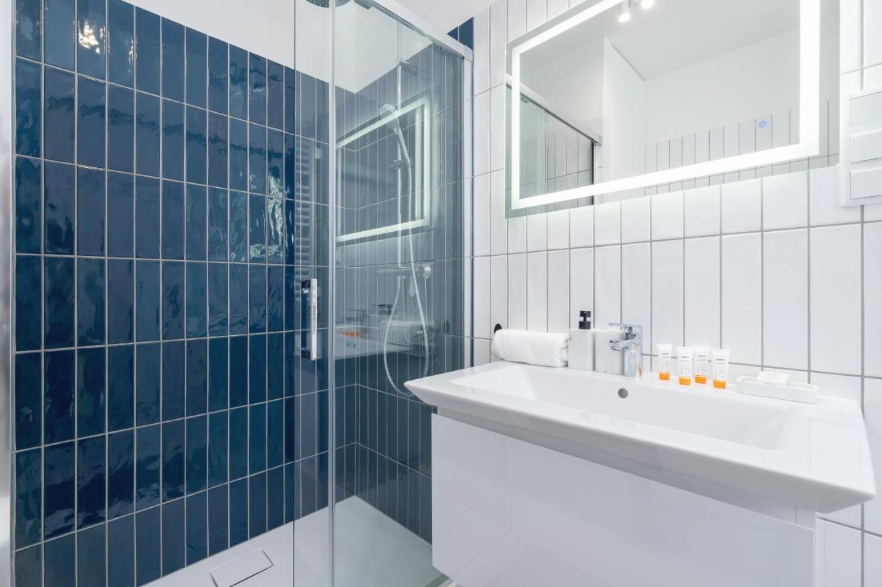 City Studio With Ac Czarnowiejska By Renters Krakow Exterior photo